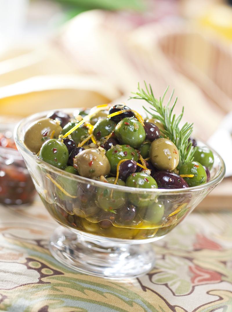 Warm Olives with Citrus, Fennel and Rosemary Mazola®